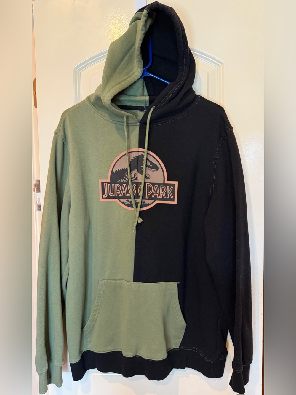 Two Tone Green Black Hoodie Sweatshirt Jurassic Park Dino kangaroo pocket L